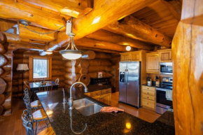 Log Retreat at Fish Creek by Simple Life Rentals